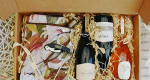 Jordan Christmas Edition picnic gift box